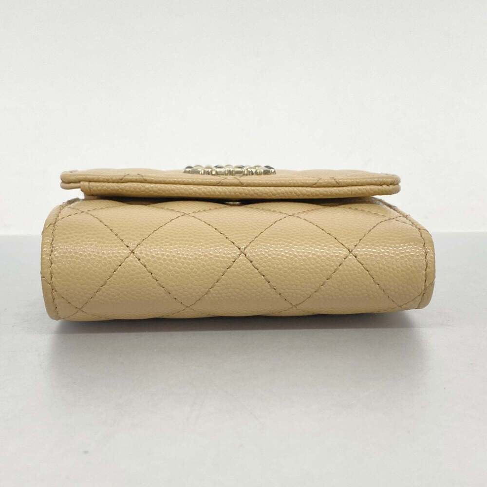 CHANEL Cream Caviar Leather Wallet - Picture 2 of 7